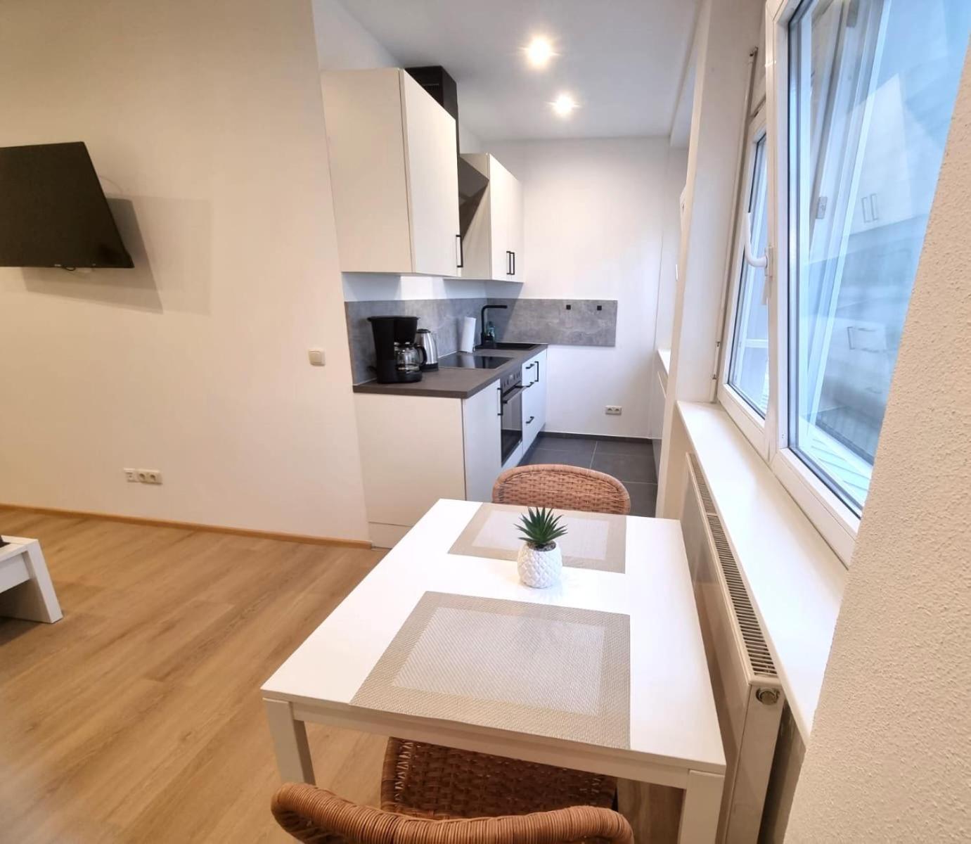 Wohnung Inn - Im Zentrum, Kueche, Parkplatz, Ruhig Gelegen باساو المظهر الخارجي الصورة